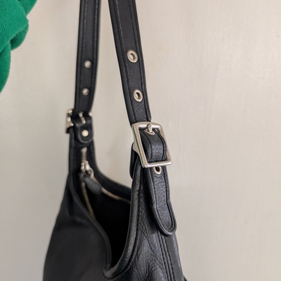 Coach Black Leather Shoulder Bag - Picture 5 of 8